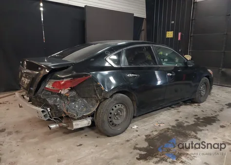 2014 Nissan Altima 2.5 S из США, поврежденный, VIN 1N4AL3AP3EC110111